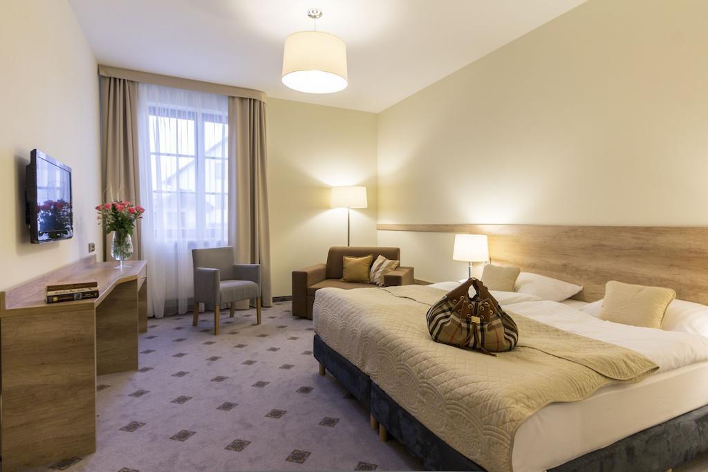 Świdnik Hotel Notabene חדר תמונה